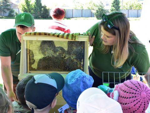 Lesníctvo a včelárstvo patria k sebe, aj v rámci lesnej pedagogiky