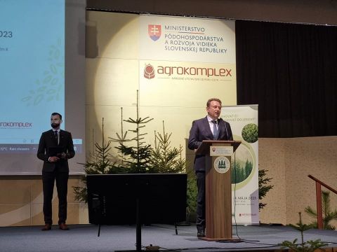 Samuel Vlčan dnes vystúpil aj na konferencii v Nitre o budúcnosti lesného hospodárstva na Slovensku 