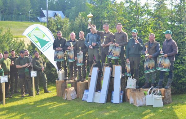 Najlepšie družstvá mužov na súťaži NAJ HORÁR 