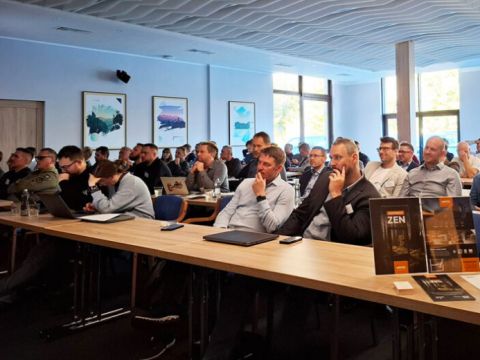 Účastníci valného zhromaždenia ZSD SR 