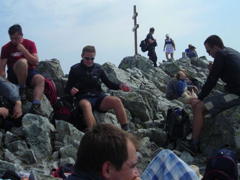 Turisti na vrchole Kriváňa 