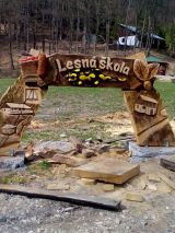 Pr&iacute;prava vstupu do are&aacute;lu Lesnej &scaron;koly v Hlinnom pri Ko&scaron;iciach 