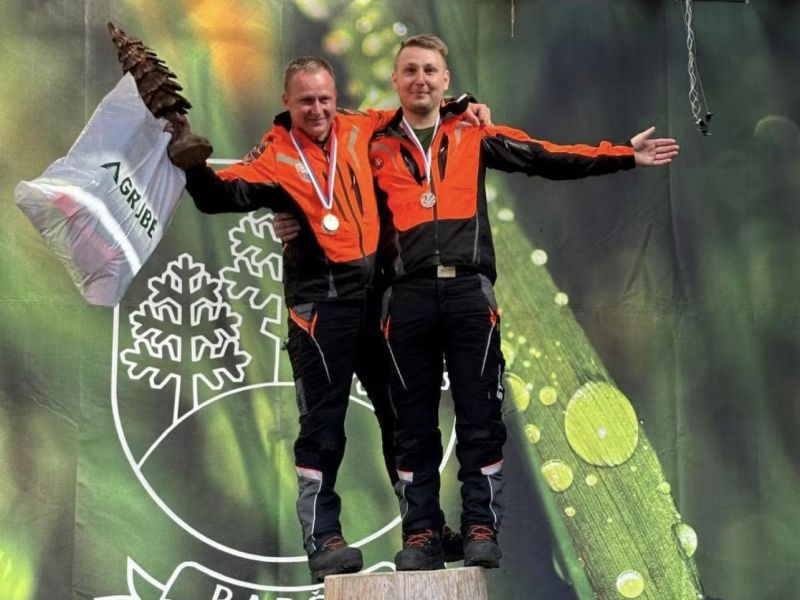 Mat&uacute;&scaron; Sit&aacute;rik a Marek Lubas, v&iacute;ťazi t&iacute;movej s&uacute;ťaže 