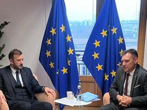 Minister Tomáš Taraba (vpravo) na rokovaní v Bruseli 