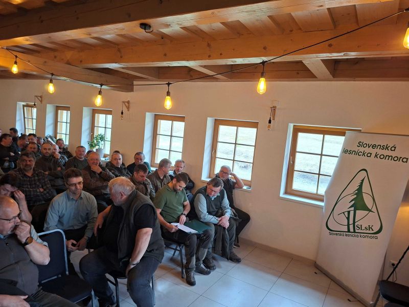 Valn&eacute; zhromaždenie Oblastnej lesn&iacute;ckej komory Žilina v Oravskej Lesnej 