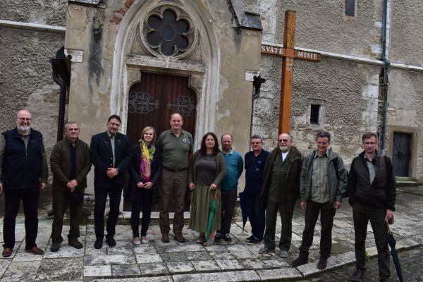 Momentka zo stretnutia členov Redakčnej rady časopisu LES a Letokruhy v Spišskej Kapitule