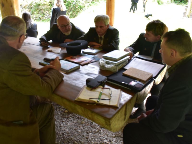 Členovia redakčnej rady - zľava J. Jendruch, J. Václavík, M. Fabrika, Ľ. Halvoň a P. Gogola 