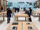 Interiér novej predajne Apple v Miami 