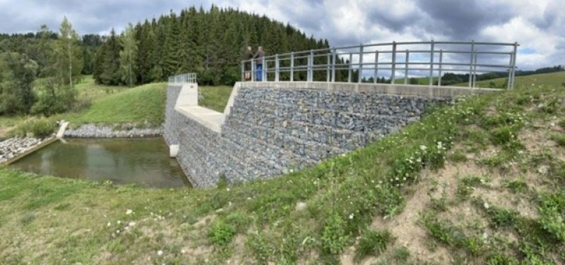 Vojenské lesy a majetky SR plánujú výstavbu ďalších protipovodňových opatrení: Ešte v tomto roku vybudujú 16 poldrov a vodných stavieb