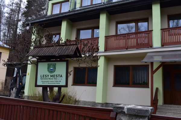Sídlo Lesov mesta Spišská Nová Ves