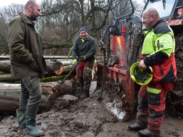 Zľava Franti&scaron;ek Dvorov&yacute;, Franti&scaron;ek a Rudolf Bačovci 