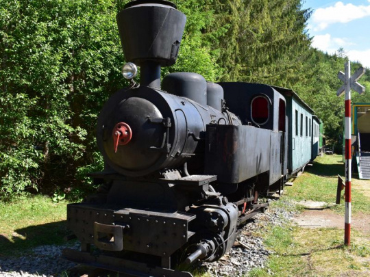 Bývalá lesná Čiernohronská železnica je hlavným turistickým lákadlom regiónu: Namiesto vyťaženého dreva ročne vozí 50 tisíc ľudí