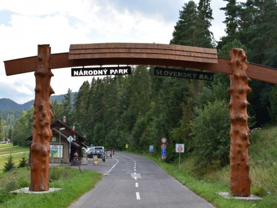 Rapídny pokles turistov v Slovenskom raji: Dôvodom aj obavy zo stretov s medveďmi